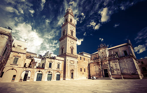 S.U.N.I.A. Bandi Case Popolari in Puglia e Sfratti